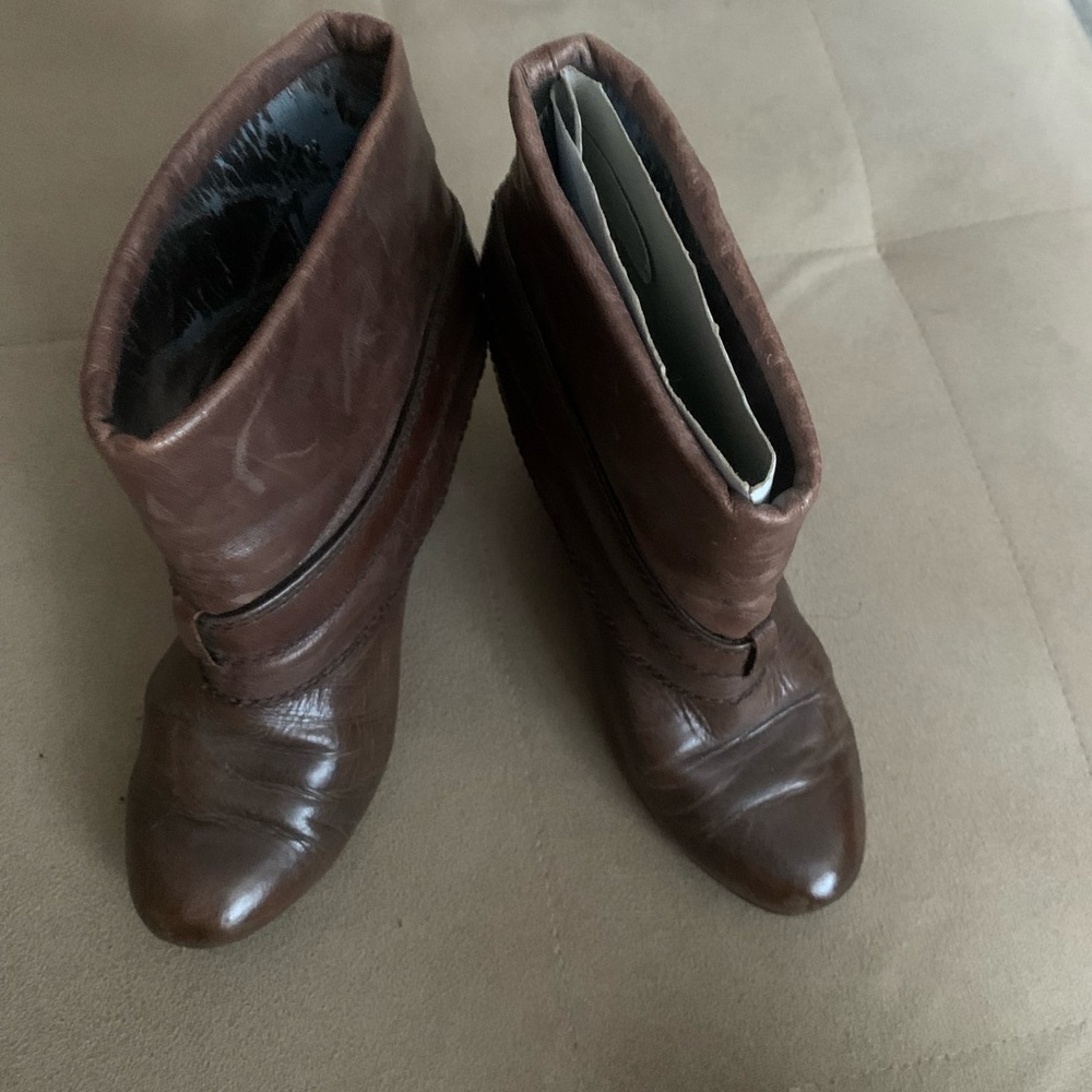 Kenneth Cole Ankle boots, size 7
